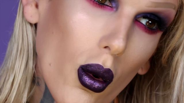 MAGIC GLITTER TRANSFORMING LIQUID LIPSTICK... Is It Jeffree Star Approved? смотреть онлайн
