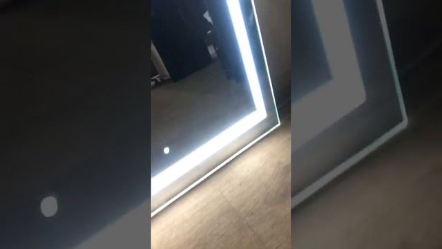 Прикупили зеркало с подсветкой LED в офис смотреть онлайн