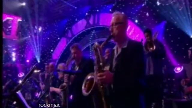 ROY WOOD - SEE MY BABY JIVE - JOOLS NEW YEAR 2016/17 смотреть онлайн