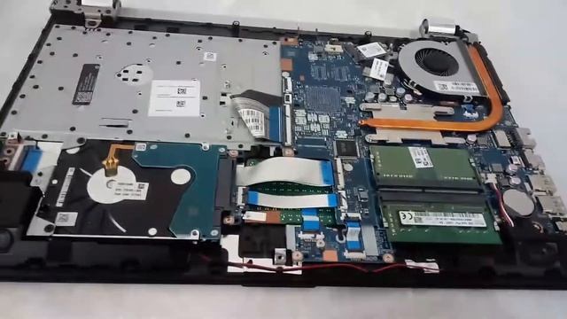 DESARMAR HP 15 bw014la Y CAMBIO DE DISCO DURO Y MEMORIA RAM | 2020 смотреть онлайн
