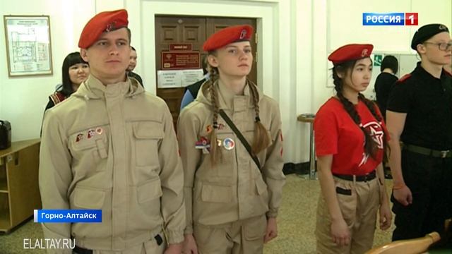 В столице региона прошел "Бал кадетов" смотреть онлайн