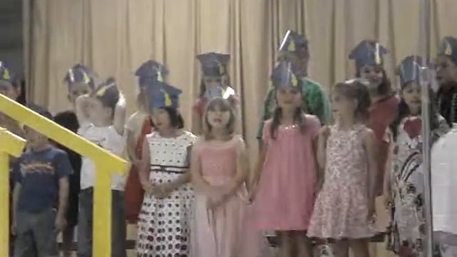 Julia Kindergarten Graduation #4 смотреть онлайн