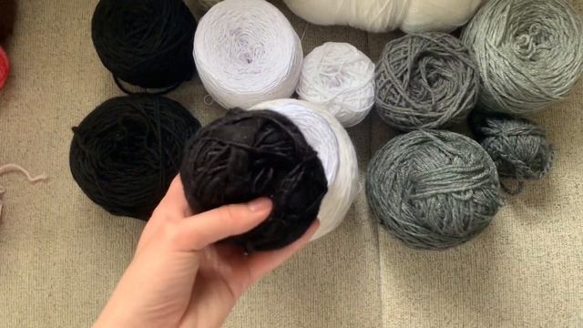 organizing all my yarn + a yarn tour | Made in the Moment смотреть онлайн