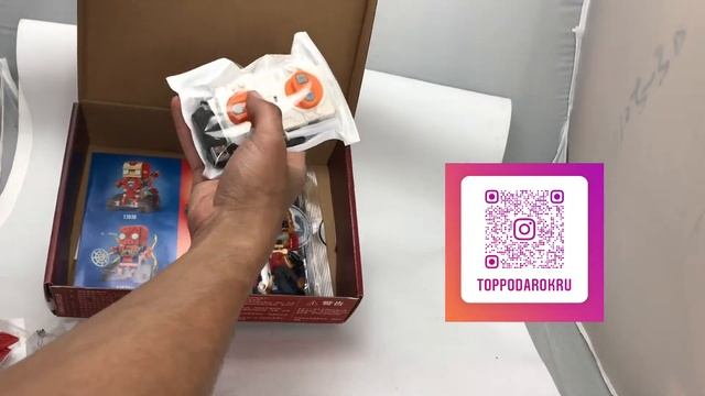 Робот-конструктор на радиоуправлении Walking Brick смотреть онлайн
