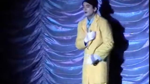 Funny Clown Sketch | Le Fígaro смотреть онлайн