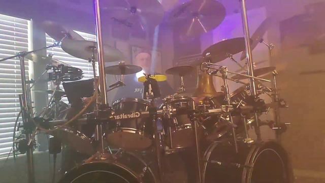 #Born Free#Kidd Rock#drum cover смотреть онлайн
