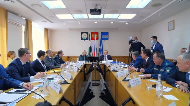 Рабочее совещание по вопросам экологии с участием Руководителя Росприроднадзора С.Г.Радионовой смотреть онлайн