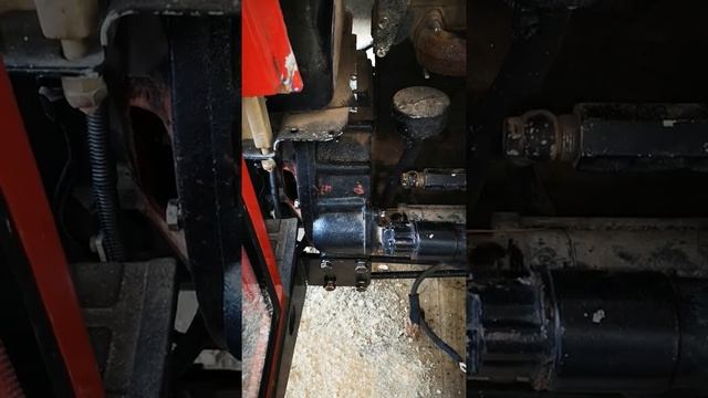 Замена и регулировка лапок сцепления Донгфенг 244 смотреть онлайн