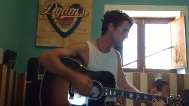 Dylan's Gibson смотреть онлайн