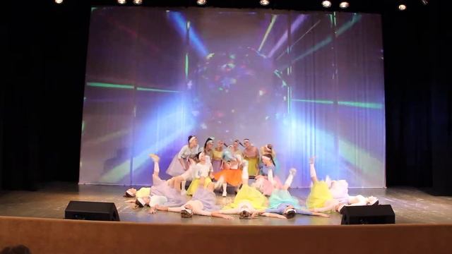 "Веселые истории" Школа танцев "Гран Па" смотреть онлайн