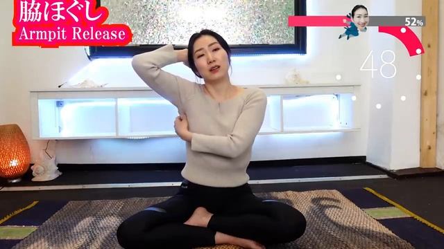 おばさん肩脱却！魔法の肩甲骨はがし簡単ストレッチ＆マッサージで美顔リフトアップ/道具なし смотреть онлайн