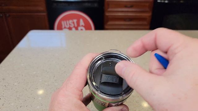 YETI Rambler 10 oz Tumbler Canopy Green Review смотреть онлайн