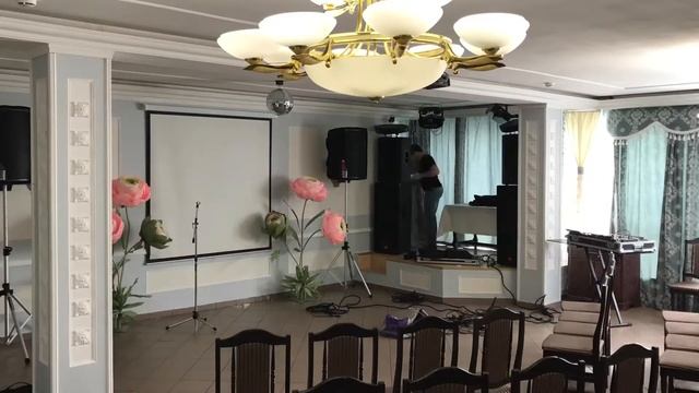 Подготовка к семинару для молодожёнов идёт полным ходом ))) смотреть онлайн