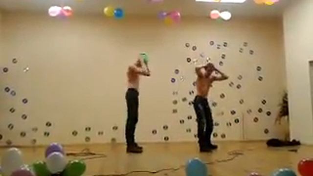 Музыкально-пародийная группа "Пена" - Валентинов день #4 смотреть онлайн