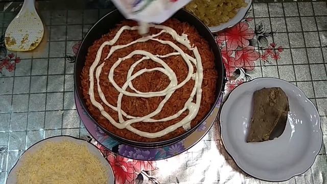 Слоёный САЛАТ С ГОВЯЖЬЕЙ ПЕЧЕНЬЮ и Морковью/ Салат на праздничный стол/ salad with beef liver смотреть онлайн