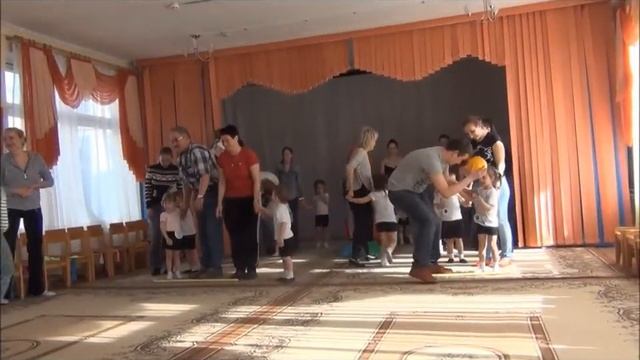 физкультурный досуг . 2 младшая группа№9 ГБОУ СОШ 460 "Цветущий сад" (бывший 1375) смотреть онлайн