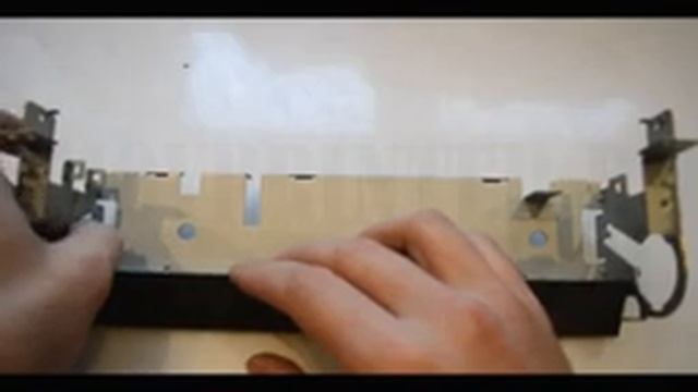 Как снять и отчистить печку принтера Xerox Phaser 3420/3425 смотреть онлайн