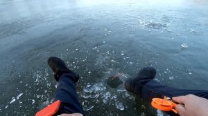 Карась зимой на боковой кивок | Рыбалка с подводной камерой