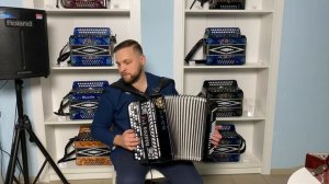 Волшебный звук миди! Чудесная композиция на электробаяне от Владимира Бутусова Поль Мориа Токката