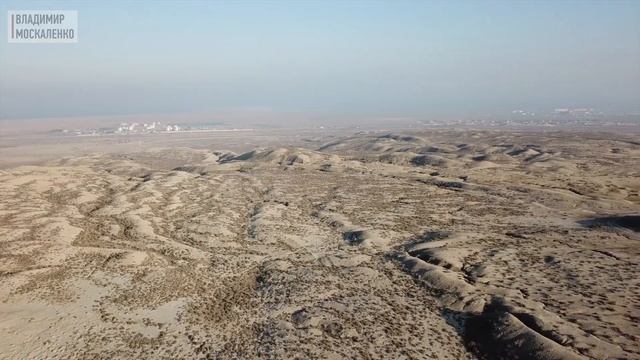 Лунные пейзажи Азербайджана. Грязевые вулканы и парк петроглифов в Гобустане смотреть онлайн
