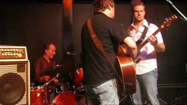 Monte Montgomery - "Superstition" - Cain's Ballroom - Tulsa, OK - 8/4/10 смотреть онлайн