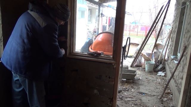 ЭТО НЕ РЕМОНТИРУЕТСЯ / ЗАЦЕНИЛ ДУШ / ВСЁ ОПУТАЛ / ТАЯ ПРИБЛЕЖАЕТ РЕМОНТ смотреть онлайн