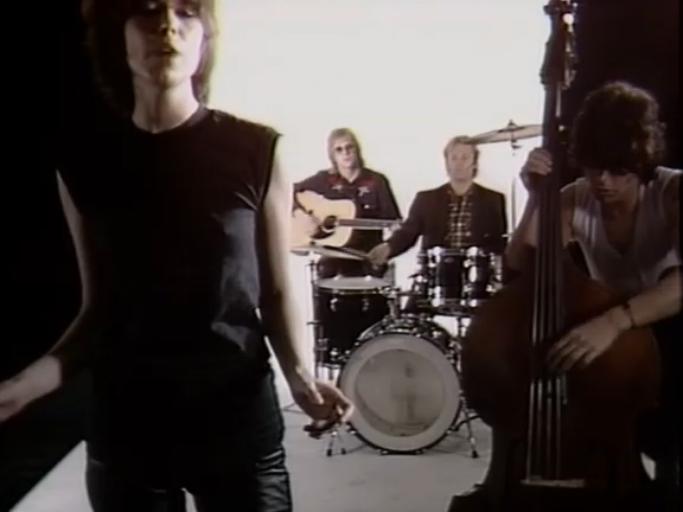 The Pretenders - I Go To Sleep смотреть онлайн