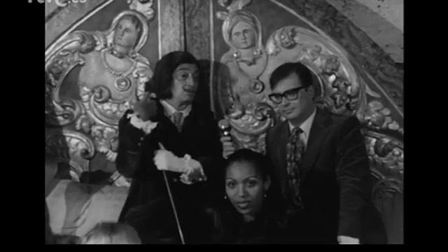 Narciso Ibáñez Serrador entrevista a Salvador Dalí (1-1-1970) смотреть онлайн