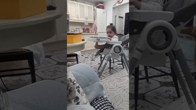 работа дома: мультики,еда,сон смотреть онлайн