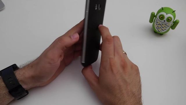 HTC One M8. Цельнометаллический смотреть онлайн