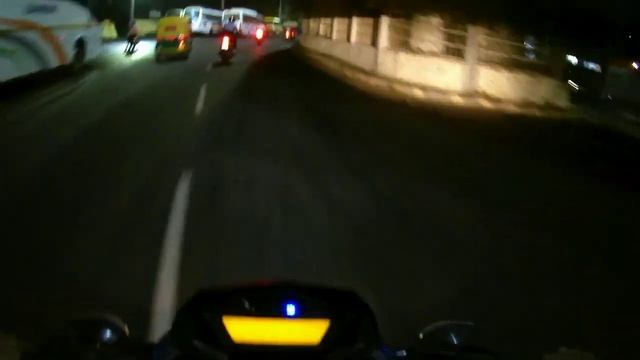 Night ride with Hornet 160 смотреть онлайн