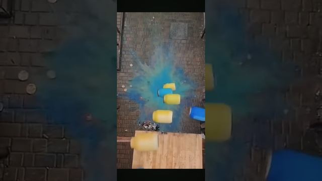 бутылки по лестнице бью смотреть онлайн
