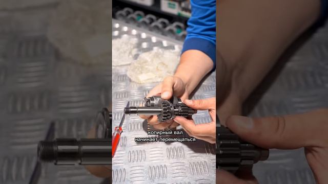 Как устроена коробка переключения передач? #мото #мотосервис #мотозапчасти #мотоспорт #питбайк смотреть онлайн