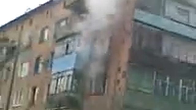 Пожар в Углегорске,по улице станкевского! смотреть онлайн