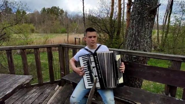 Смуглянка - Катюша - День Победы (НаАккордеоне) смотреть онлайн