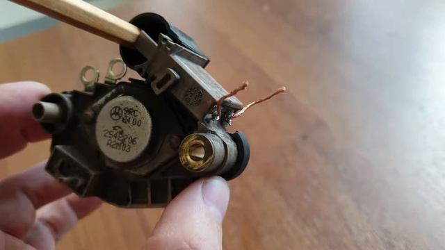 Пропала зарядка в авто, не беда! Ремонт всего 50р !!! смотреть онлайн