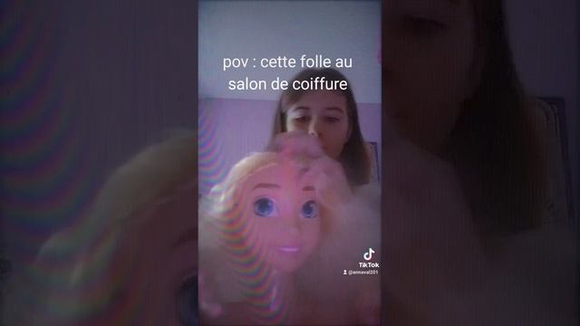 pov : cette folle au salon de coiffure смотреть онлайн