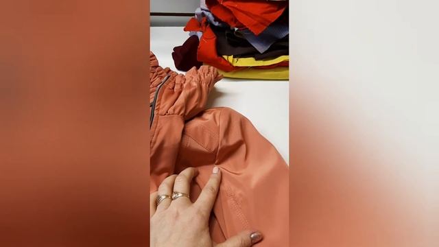 КАК ОТРЕМОНТИРОВАТЬ ПЛАЩ. смотреть онлайн