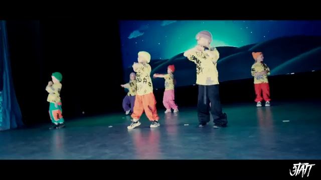 HIP-HOP // НАЧИНАЮЩАЯ ГРУППА 5-6 ЛЕТ // Школа современного танца "Этап" смотреть онлайн