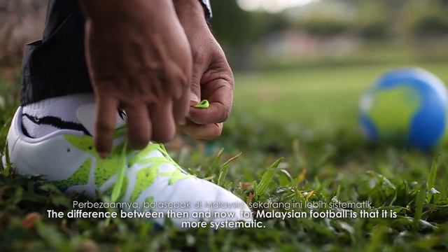 FIFA Online 3 - Interview with Malaysian Legend, Dollah Salleh смотреть онлайн