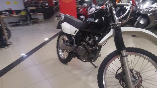 Мотоцикл SUZUKI DJEBEL200 Арт.74011 Мотосалон Мегамото смотреть онлайн