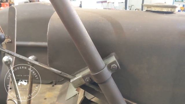 Starting a Field Marshall Tractor with a hammer and shotgun смотреть онлайн