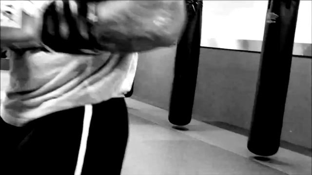 Tyrone Spong 2012 K-1 WGP Highlight HL K1 WORLD GRAND PRIX KICKBOXING смотреть онлайн