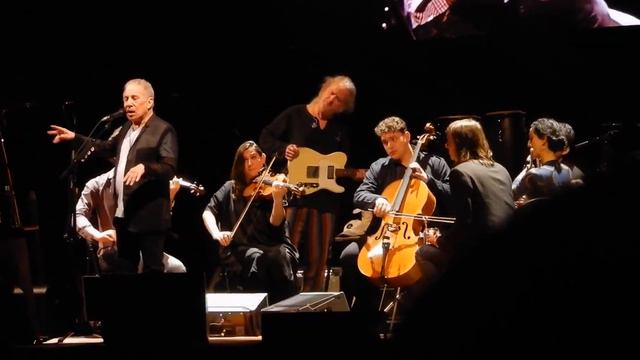 Rene And Georgette Magritte With Their Dog After The War Paul Simon Newark, NJ 9/15/2018 смотреть онлайн