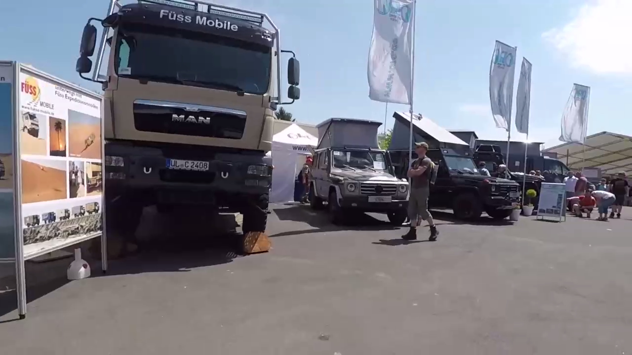 Обзор автодомов 4х4. Выставка в Германии июнь 2017. Дом на колесах Bimobil. смотреть онлайн