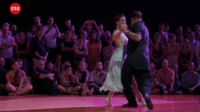 Chicho Frumboli and Juana Sepulveda – Sacale punta #ChichoJuana смотреть онлайн