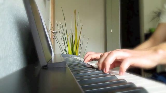 Ludovico Einaudi - Eden Roc (Piano played by René Laue) смотреть онлайн