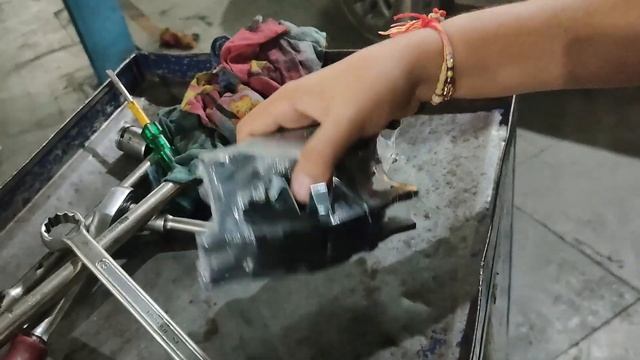 Ford Ecosport service after 60,000 km !! पहली बार Ecosport में 10,000 की Service hui? смотреть онлайн