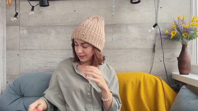 Вязаные шапки этой осени. Мое вязание испорчено! Носки и шапки с рванью. смотреть онлайн