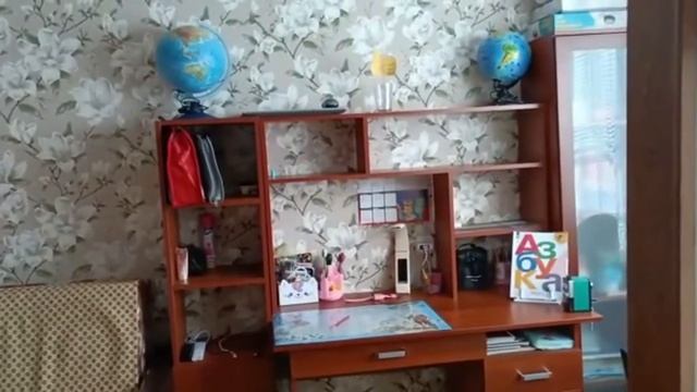 Видеоотзыв о уголке школьника ВМФ Лайт-5Я с надстройкой в цвете Итальянский орех смотреть онлайн